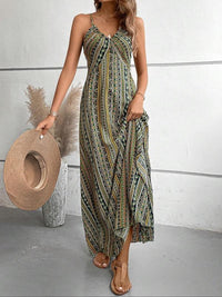 RAINA | BOHO-STYLE FLATTERING MAXI DRESS