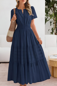 ILARIA | ELEGANT FLATTERING MAXI DRESS