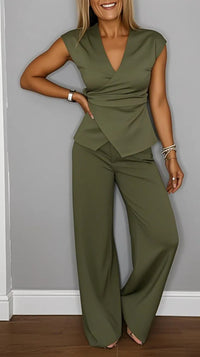 DINA | CASUAL V-NECK BUTTONED TWO-PIECE SET